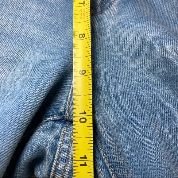 ALICE + OLIVIA Baggy Denim Cargo mid rise Jeans light Blue Wash selvedge Sz 28 - Picture 6 of 9